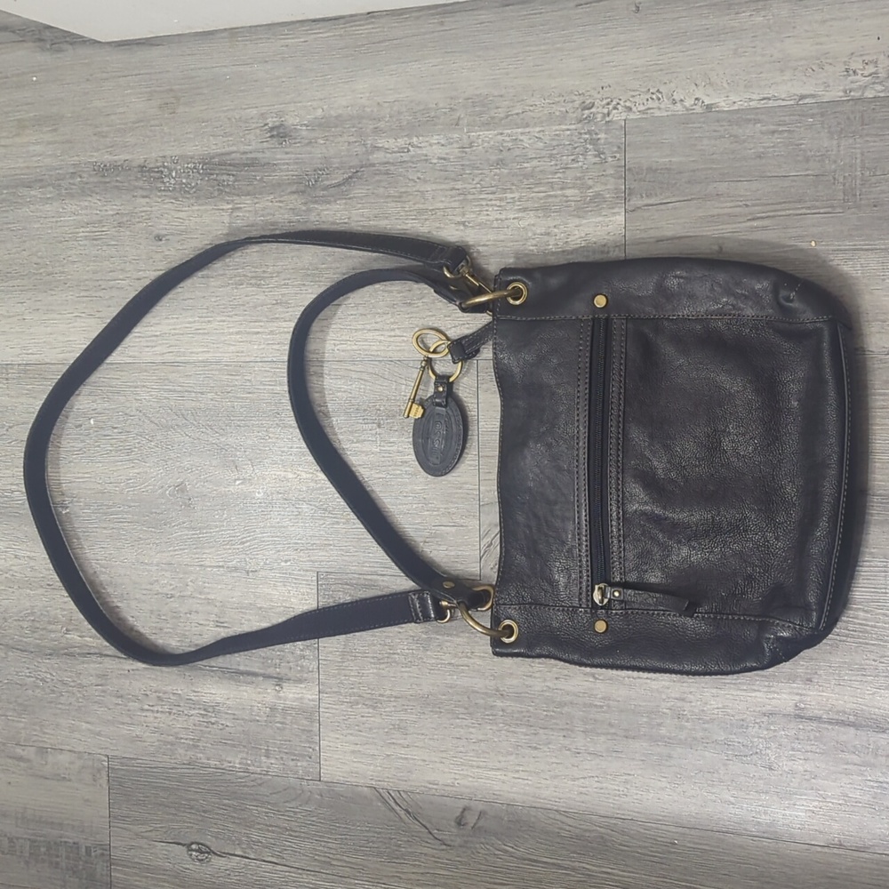 Fossil Leather Purse - Picture 4 of 6